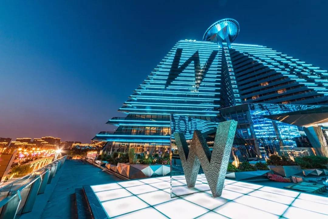 炸了!又一家w酒店开业了,光看照片就高潮了!